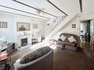 Lounge- click for photo gallery